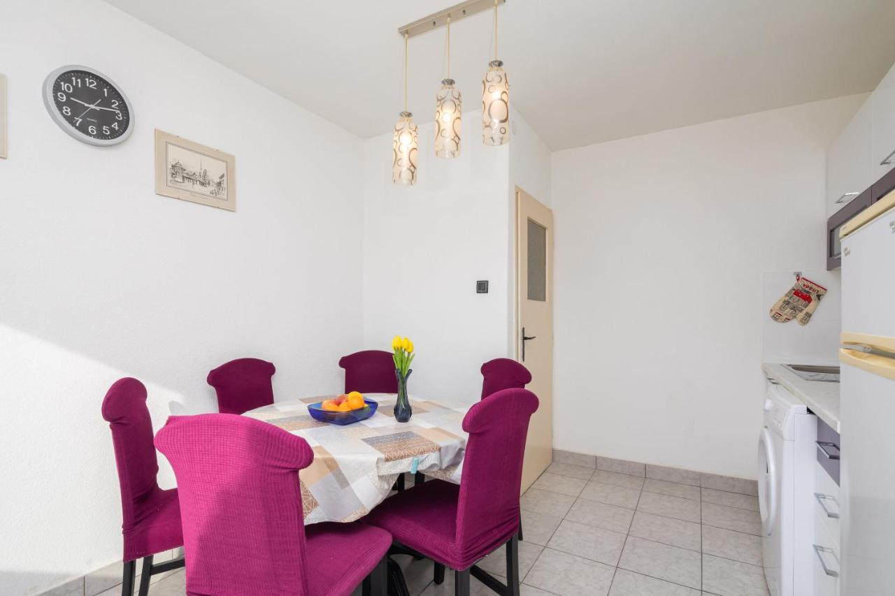 Edita - Apartment In Town Centre Makarska Exterior photo